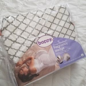 Boppy Pregnancy Wedge Pillow